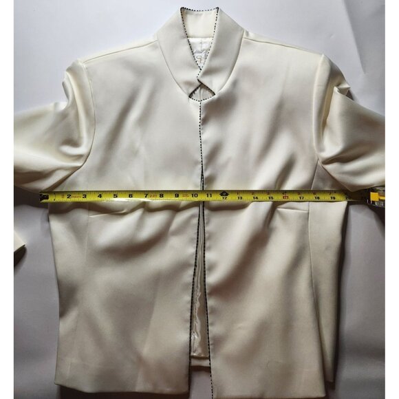 Sandra Darren Womens  Lined Cream Blazer Jacket With Contrast Trim Sz 12 Elegant - Picture 4 of 5